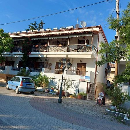Hotel Agni -Enoikiazomena Diamerizmata Kallithea  Luaran gambar
