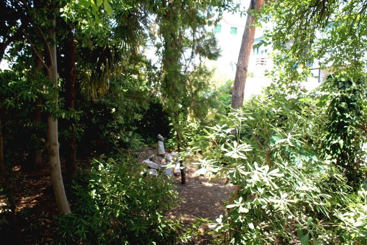 Hotel Agni -Enoikiazomena Diamerizmata Kallithea  Luaran gambar