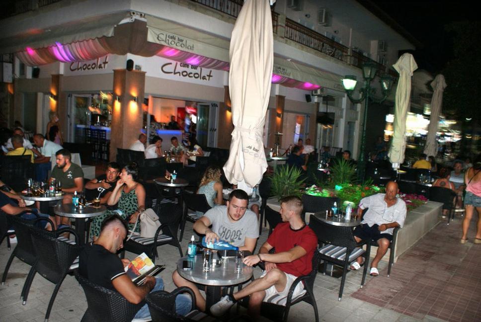 Hotel Agni -Enoikiazomena Diamerizmata Kallithea  Luaran gambar