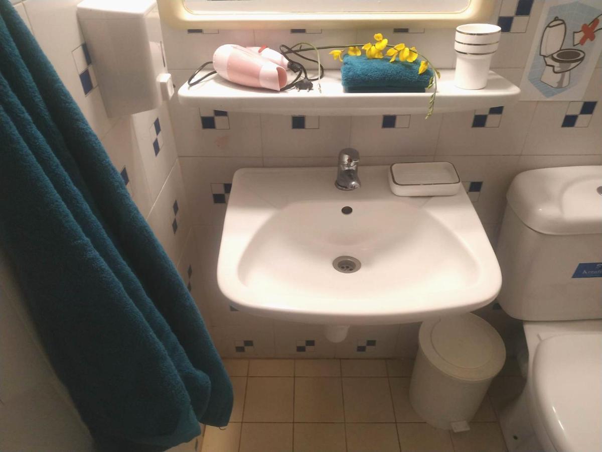 Hotel Agni -Enoikiazomena Diamerizmata Kallithea  Luaran gambar