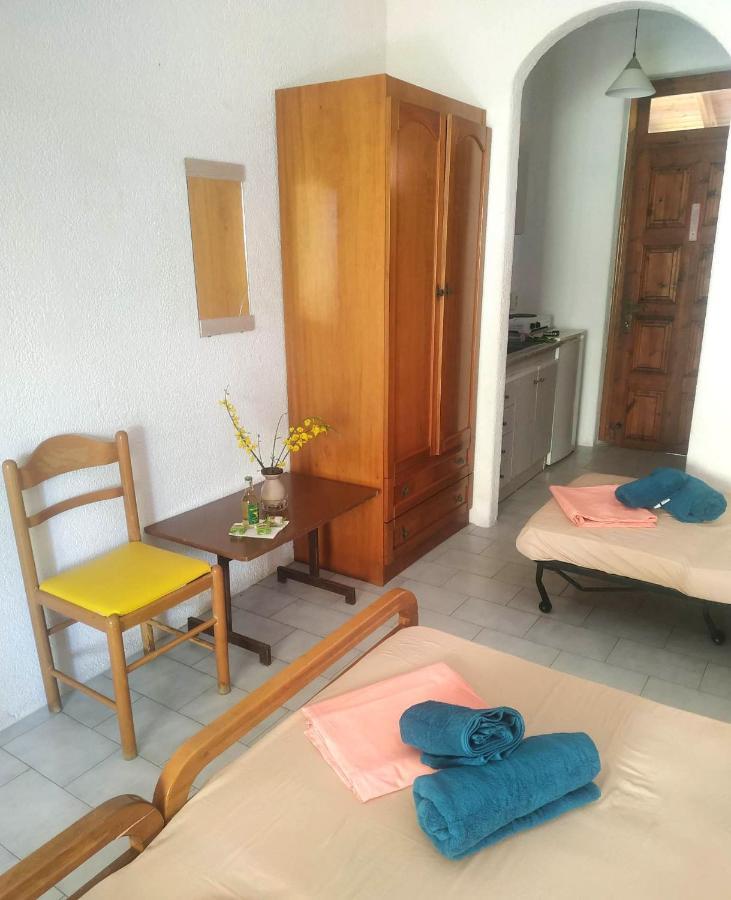 Hotel Agni -Enoikiazomena Diamerizmata Kallithea  Luaran gambar